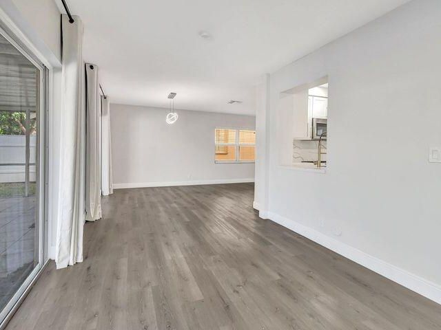 Продажа дома по адресу 10104 Country Brook Road - фото 6704005