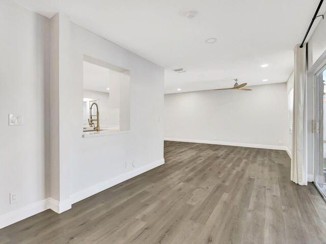 Продажа дома по адресу 10104 Country Brook Road - фото 6704006