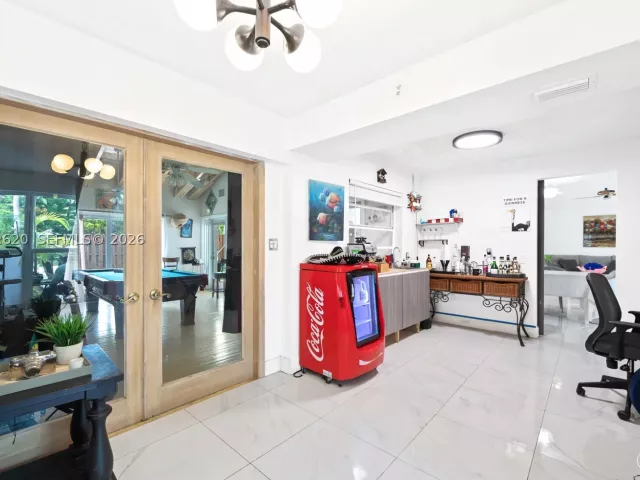 Продажа дома по адресу 10610 SW 128th Ave - фото 9111588