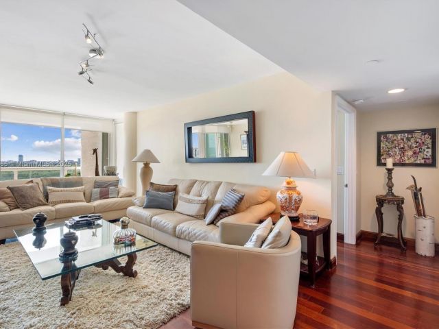 Продажа квартиры #2055 - фото 6703598