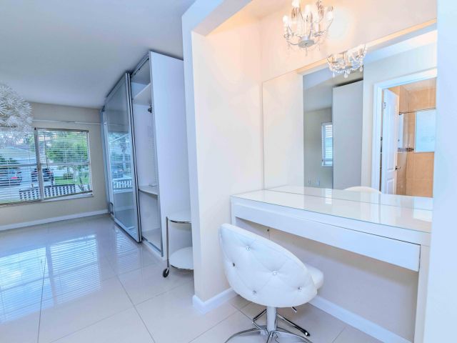 Дом в аренду по адресу 8111 Cedar Hollow Lane Lane - фото 6704775