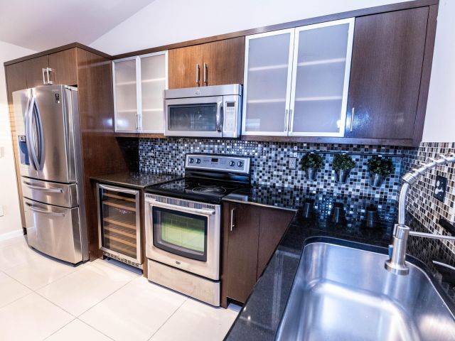 Дом в аренду по адресу 8111 Cedar Hollow Lane Lane - фото 6704784