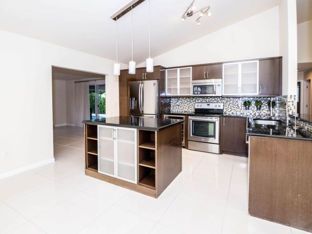 Дом в аренду по адресу 8111 Cedar Hollow Lane Lane - фото 6704785