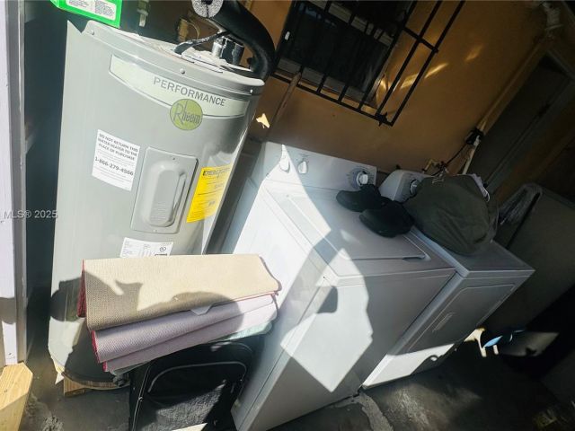 Продажа дома по адресу 1740 NW 126th St - фото 7455787