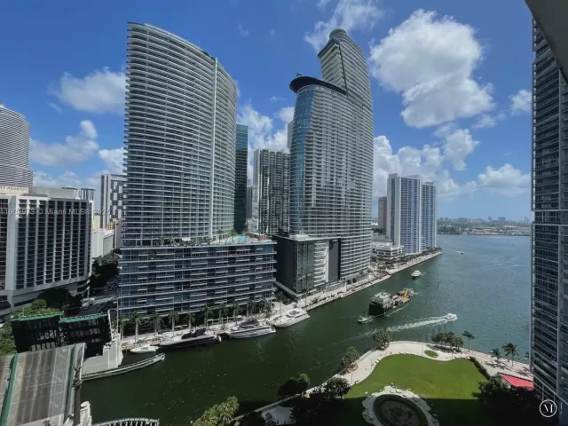 Продажа квартиры # - фото 6707300