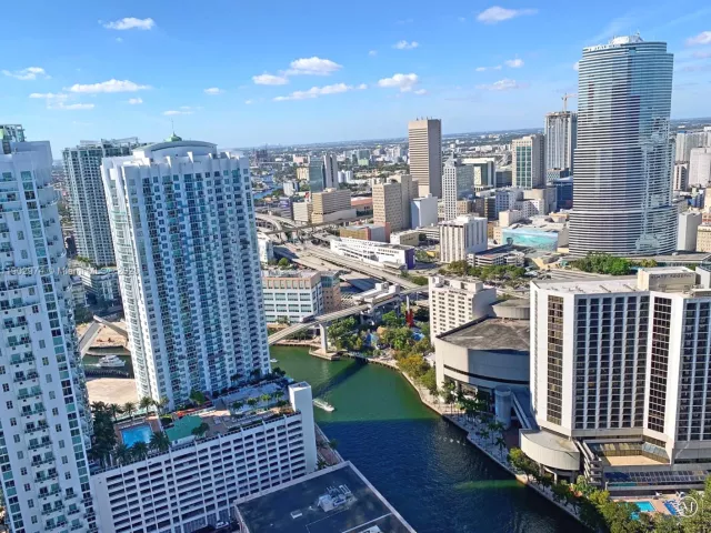 Продажа квартиры # - фото 6707312