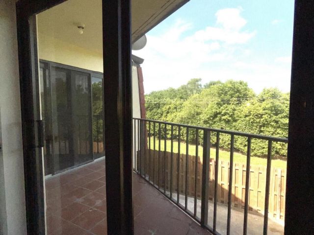 Дом в аренду по адресу 3764 Victoria Drive - фото 6729362