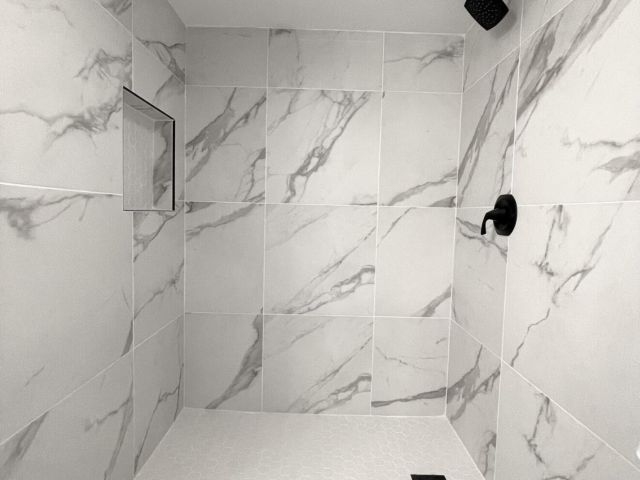 Дом в аренду по адресу 3764 Victoria Drive - фото 6729364