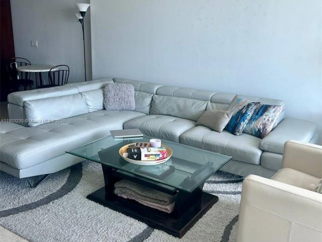 Продажа квартиры #1802 - фото 6711384