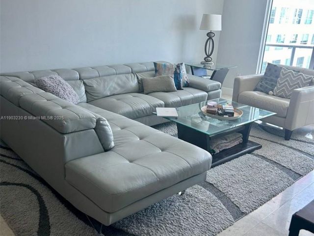 Продажа квартиры #1802 - фото 6711385