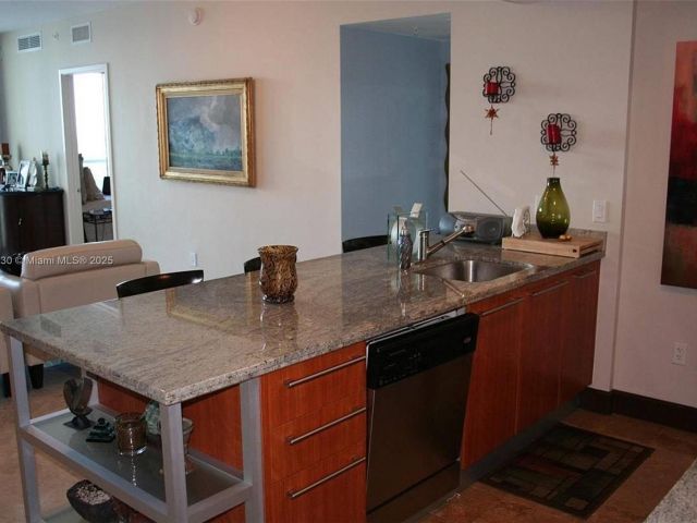 Продажа квартиры #1802 - фото 6711390