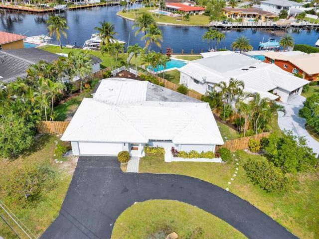 Дом в аренду по адресу 999 SE 6th Terrace - фото 6750548