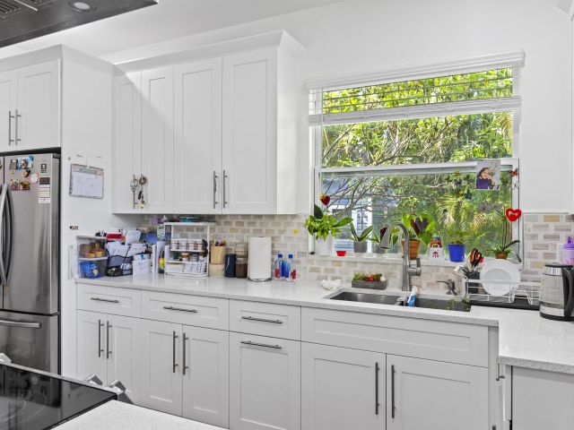 Продажа дома по адресу 6438 Gunclub Road - фото 6734671