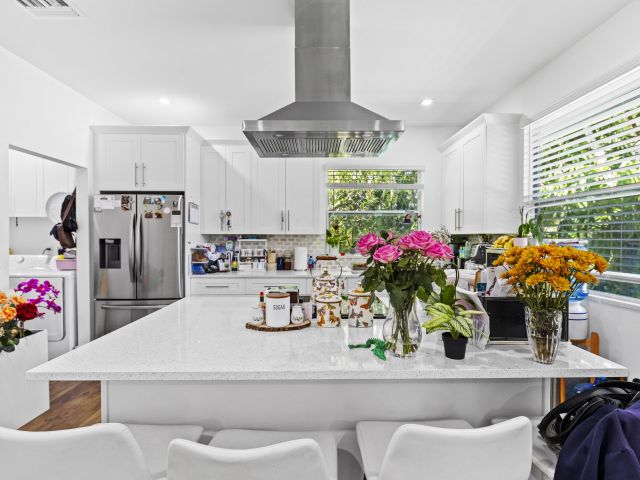 Продажа дома по адресу 6438 Gunclub Road - фото 6734674