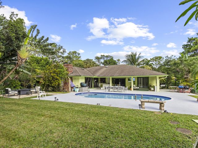 Продажа дома по адресу 6438 Gunclub Road - фото 6734678