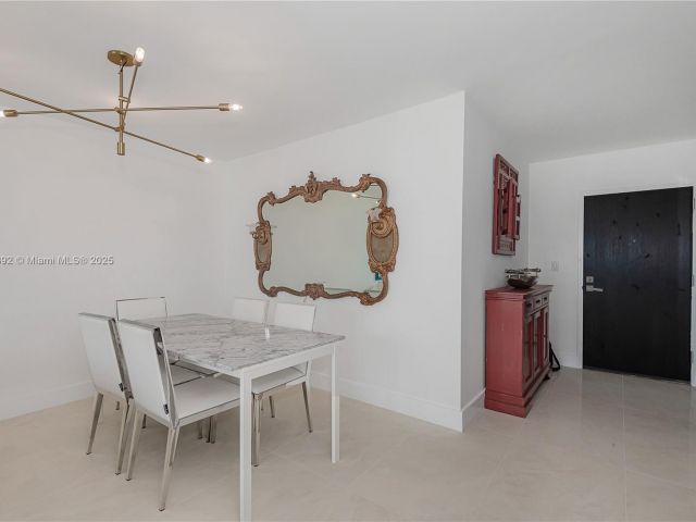 Продажа квартиры #1007 - фото 6724256