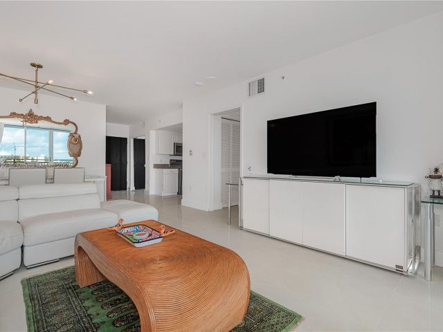 Продажа квартиры #1007 - фото 6724261