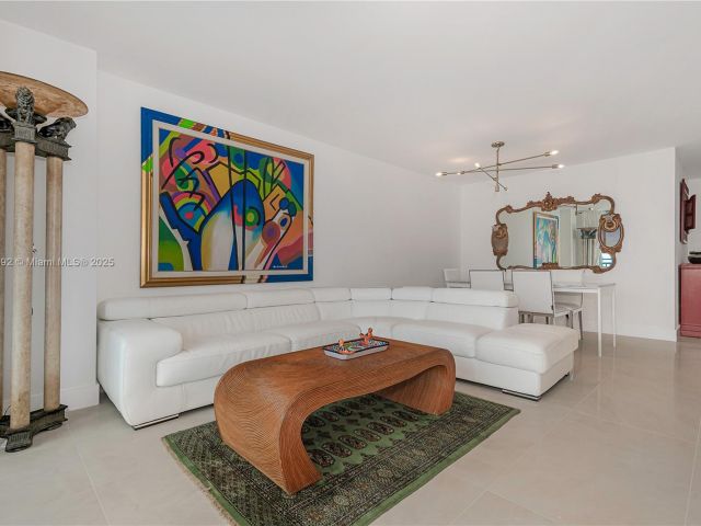 Продажа квартиры #1007 - фото 6724262