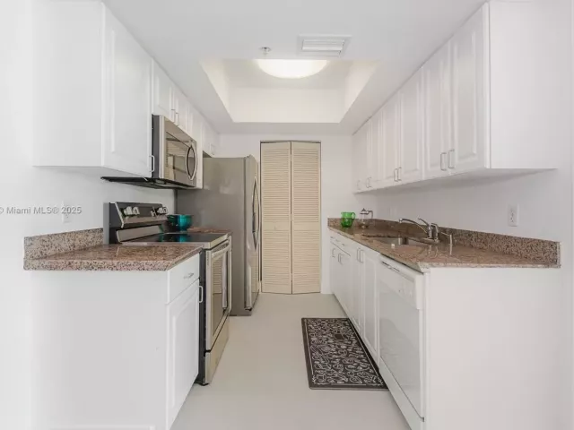 Продажа квартиры #1007 - фото 6724253