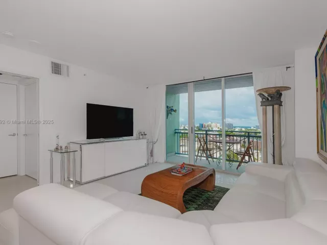 Продажа квартиры #1007 - фото 6724258