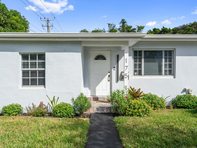 Продажа дома по адресу 175 NW 125th Street - фото 6711564