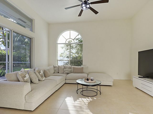 Продажа дома по адресу 21707 Marigot Drive - фото 6766908