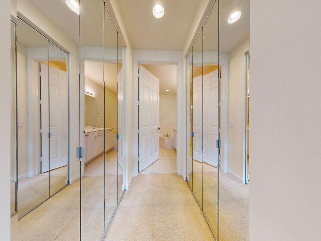 Дом в аренду по адресу 235 W Chrystie Circle - фото 6711089