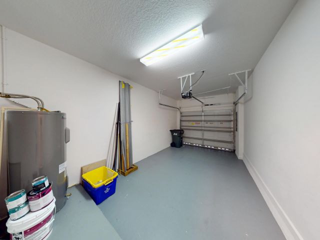 Дом в аренду по адресу 235 W Chrystie Circle - фото 6711096