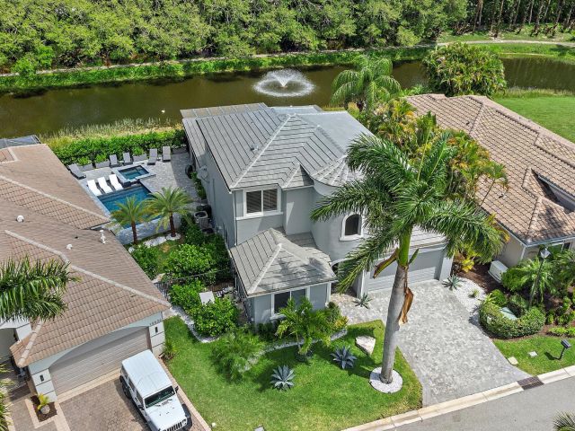 Продажа дома по адресу 10640 Grande Boulevard - фото 6722187