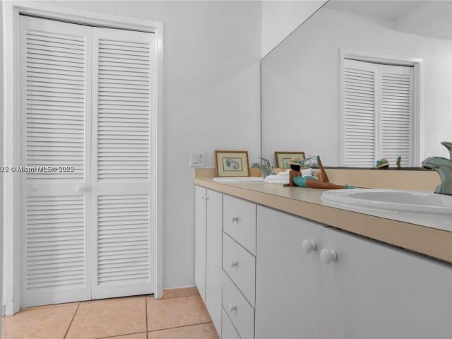 Продажа квартиры #208 - фото 6715699