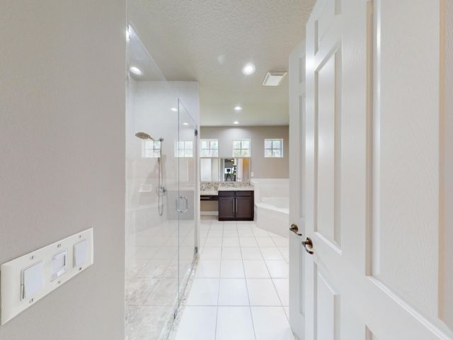 Дом в аренду по адресу 9919 Royal Cardigan Way - фото 6712542