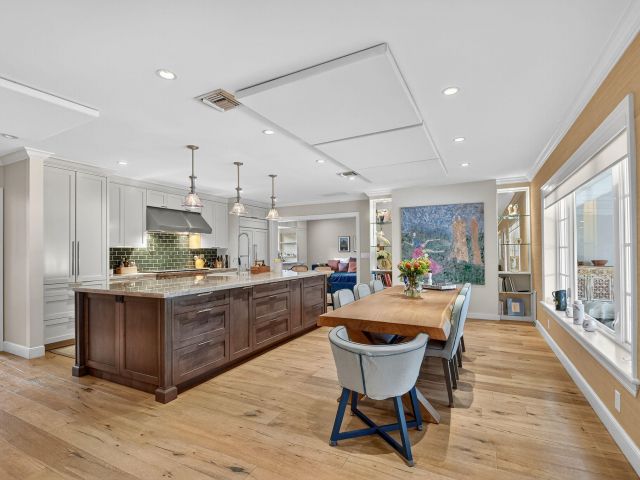 Продажа дома по адресу 1103 NW 6th Avenue - фото 6725092