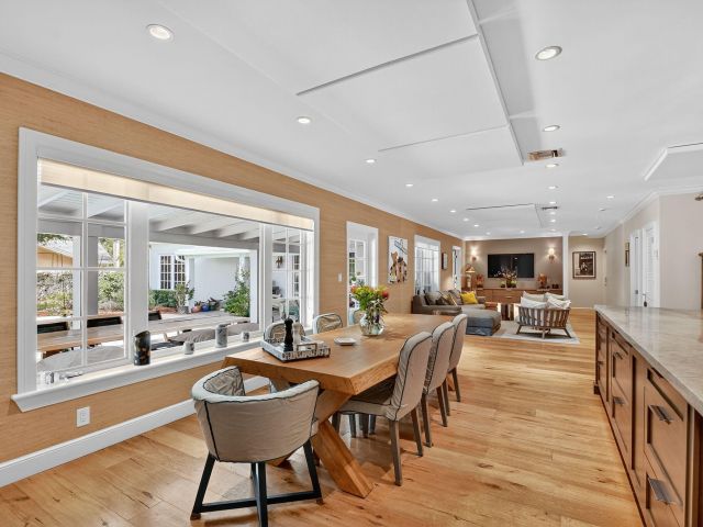 Продажа дома по адресу 1103 NW 6th Avenue - фото 6725094