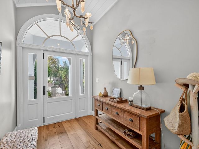 Продажа дома по адресу 1103 NW 6th Avenue - фото 6725101