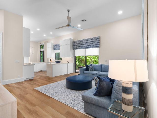 Продажа дома по адресу 16125 Villa Vizcaya Place - фото 6714396