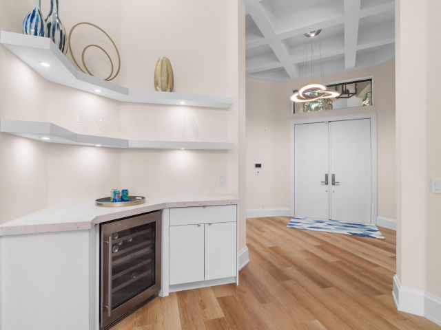 Продажа дома по адресу 16125 Villa Vizcaya Place - фото 6714404