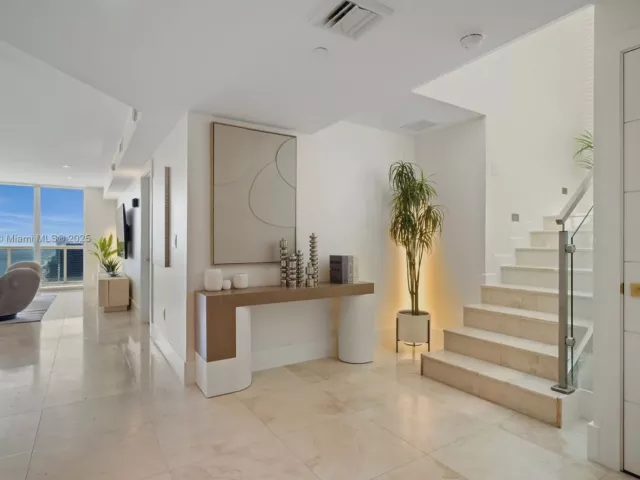 Квартира в аренду номер5103 - фото 6717612