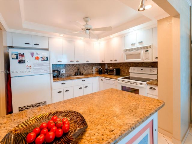 Квартира в аренду номер2002 - фото 7440869