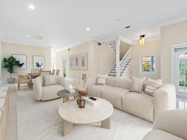 Дом в аренду по адресу 413 Coconut Isle Drive - фото 6730809