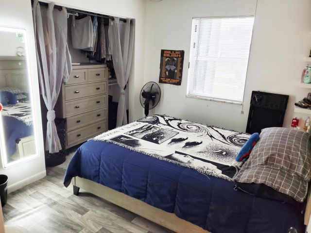 Продажа дома по адресу 1477 N Mangonia Drive - фото 6716848