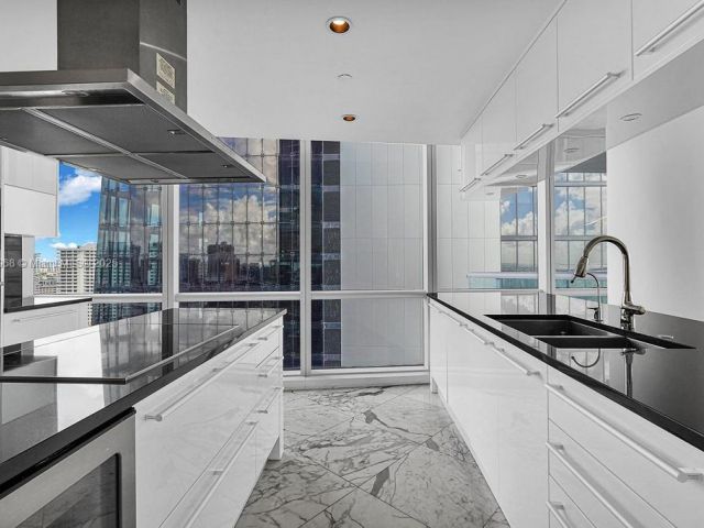 Продажа квартиры #1808 - фото 6720676