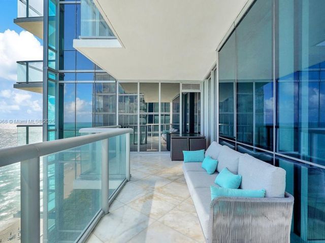 Продажа квартиры #1808 - фото 6720689