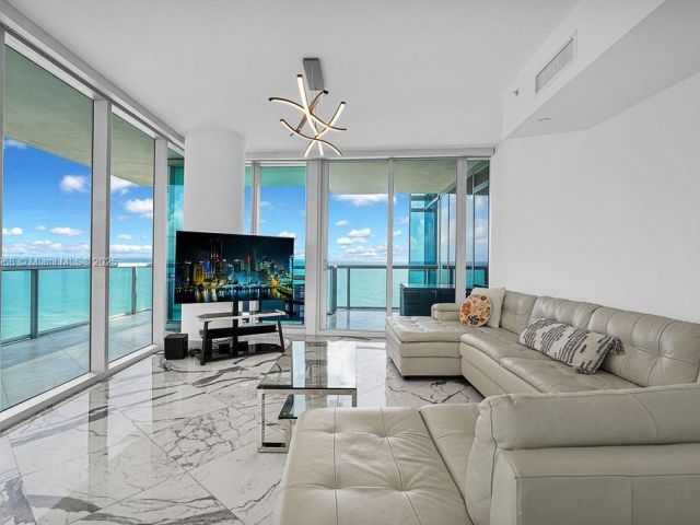 Продажа квартиры #1808 - фото 6720695