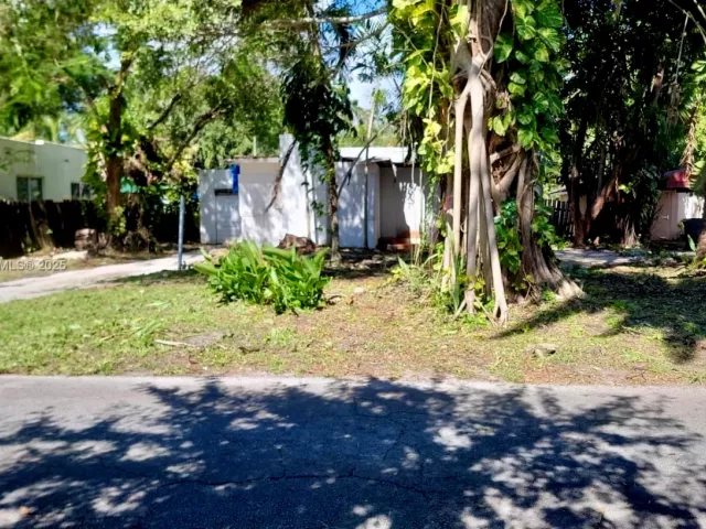 Продажа дома по адресу 519 NE 118th St - фото 6752575