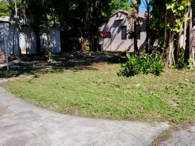 Продажа дома по адресу 519 NE 118th St - фото 6752576