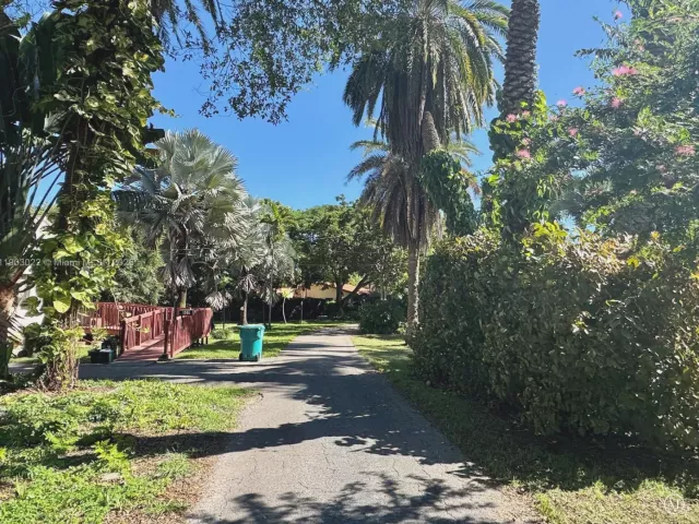 Продажа дома по адресу 519 NE 118th St - фото 6752572