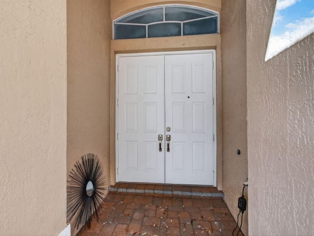 Дом в аренду по адресу 7976 Monarch Court - фото 6715265