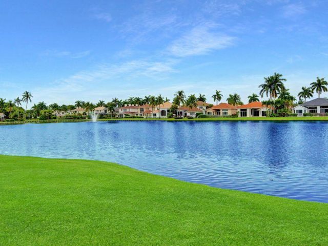 Дом в аренду по адресу 4188 NW 53rd Street - фото 6749698