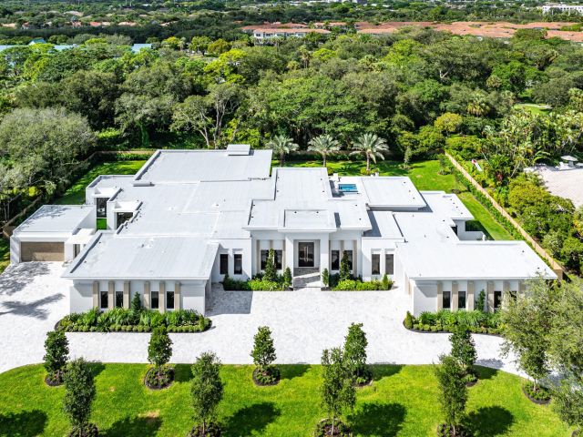 Продажа дома по адресу 16484 Bridlewood Circle - фото 6737118