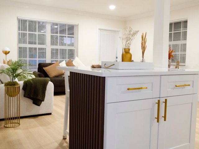 Продажа дома по адресу 1084 SW 4th Avenue - фото 6752088